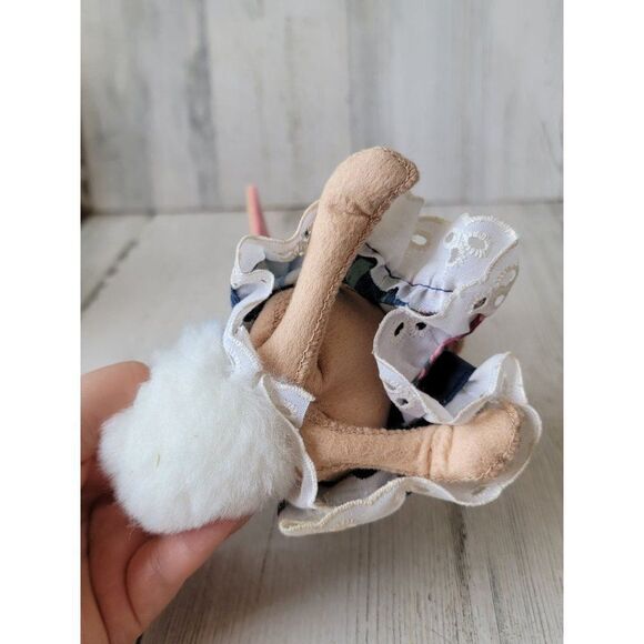 Vintage 1992 Annalee rabbit flower Bonnet Victorian bunny - Picture 8 of 8